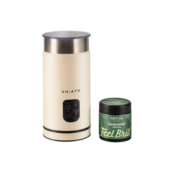 Zestaw spieniacza do mleka CHiATO milkPLAY White i ceremonialnej herbaty matcha Feel Brill