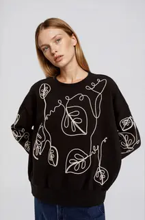 Bluza z ozdobną aplikacją czarna