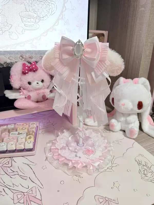 Customized Earphone Stand Pink Blue Cute Rabbit Desktop Decoration Earphone Stand for Gaming Earphones Display Girl Gifts