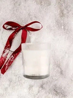 Świeca zapachowa MAGIC MOMENTS Cedar & Fir 390 g