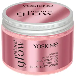 Yoskine Natural Glow odmładzająco-ujędrniający peeling do ciała z efektem Golden Magic Touch, cukrem, perłowymi drobinkami, olejem tsubaki, olejem migdałowym i yuzu 350 ml