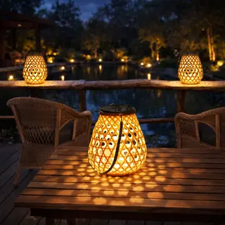 Solarna lampa ogrodowa w stylu boho Zorya