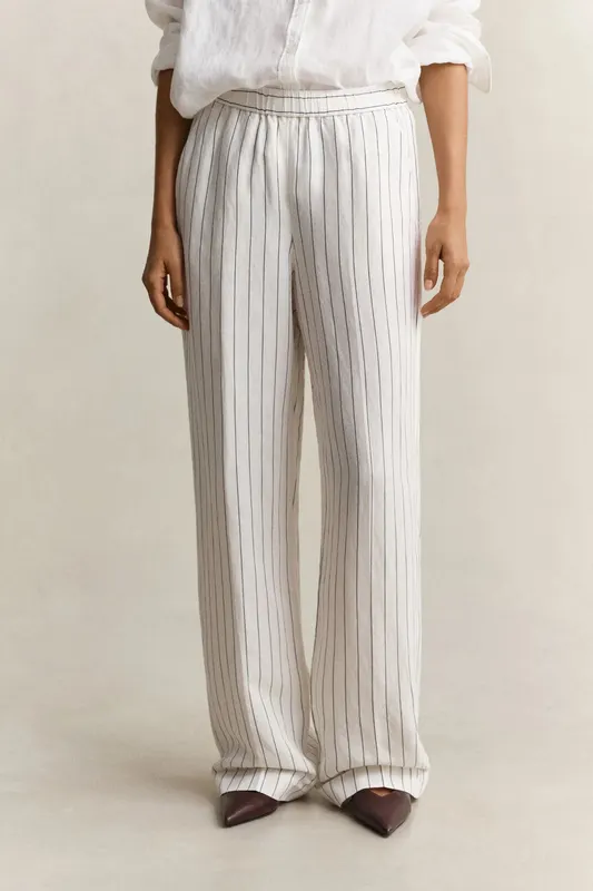 Gant Spodnie Damskie W Paski Relaxed Fit Białe