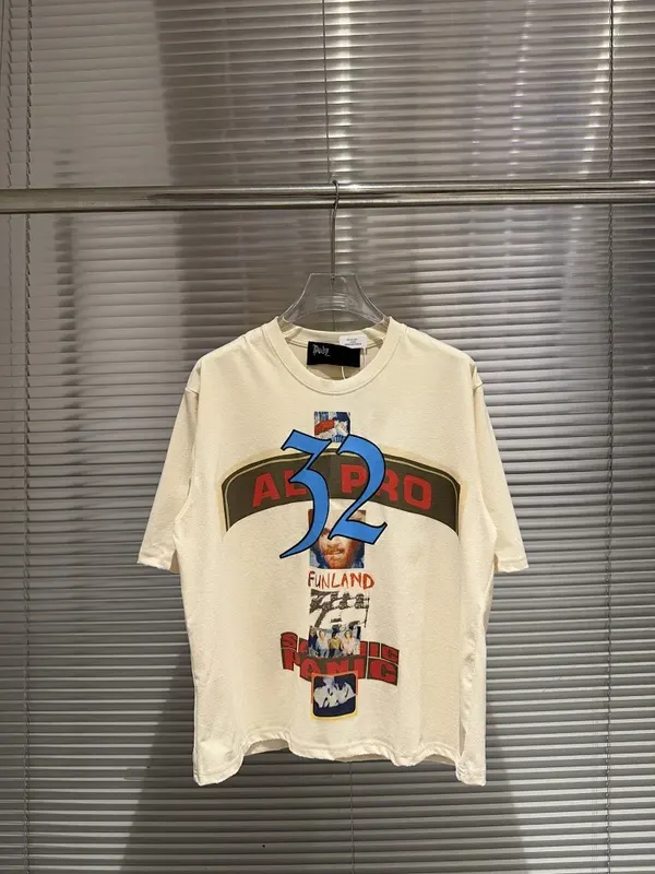 26ss Top Class American Style High-street Vintage Washed Distressed Women Men T-shirt Hiphop Oversized Men Casual Top