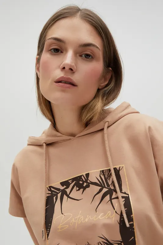 Bluza z kapturem i krótkimi rękawami beżowa