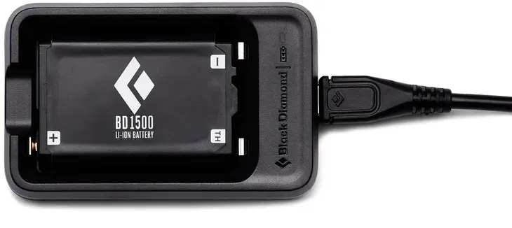 Ładowarka i akumulator Black Diamond bateria 3xAAA BD1500 BD620741