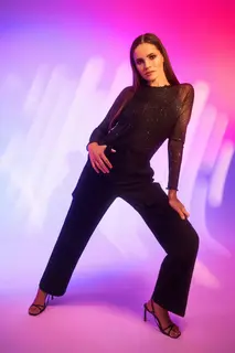 Bluzka z przezroczystymi rękawami