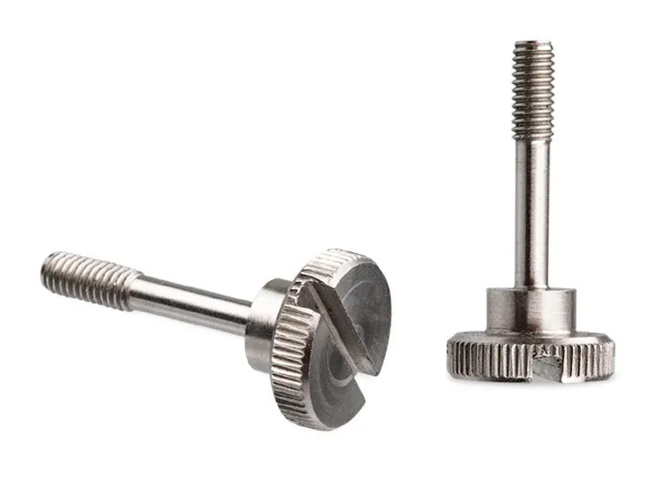 Pokrętło radełkowane z nacięciem na śrubokręt płaski, gwint niepełny 10mm z podtoczeniem D-15mm M4 x 22/10mm, INOX