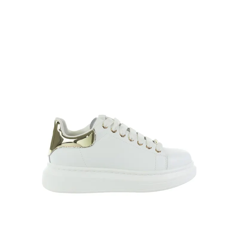 Damskie sneakersy skórzane białe GOE TT2N4002