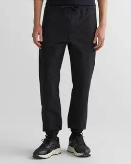 Gant Spodnie Męskie Regular Fit Czarne