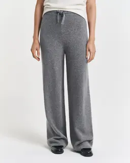 Gant Spodnie Damskie Relaxed Fit Czarne