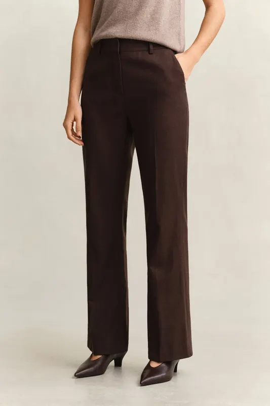 Gant Spodnie Damskie Flare Fit Brązowe