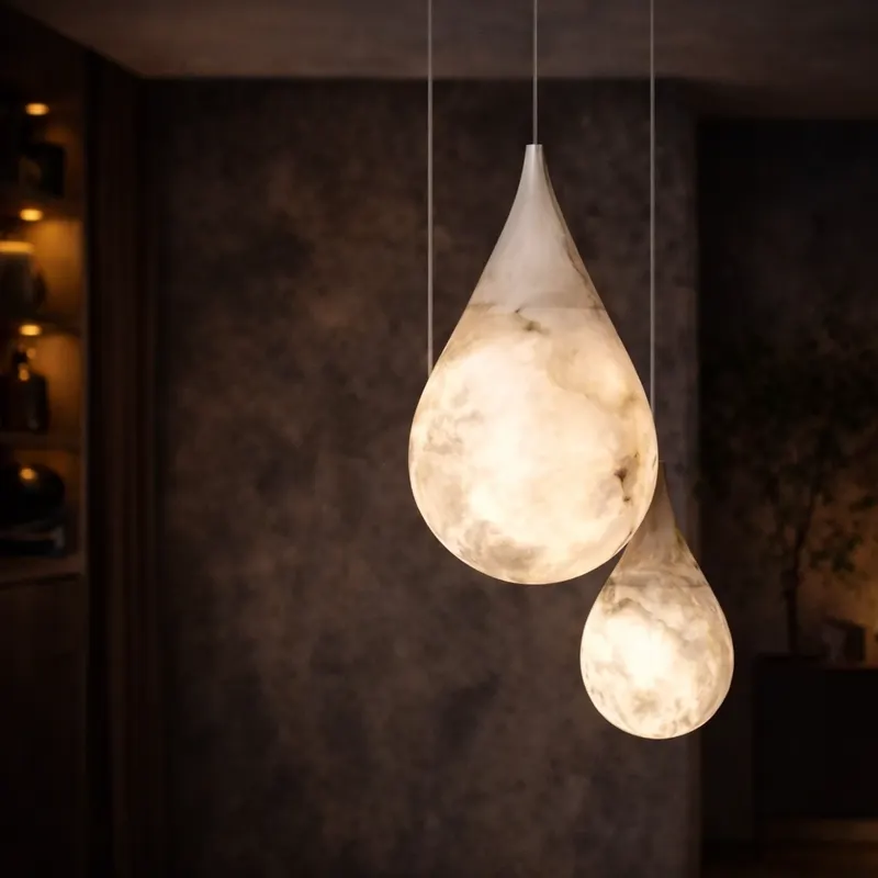 TÅRA – Marmurowa lampa wisząca LED w kształcie kropli