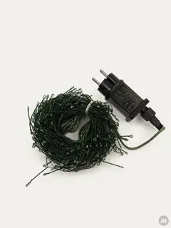 Lampki ILUMES na cienkim zielonym druciku 500 LED, 1000 cm