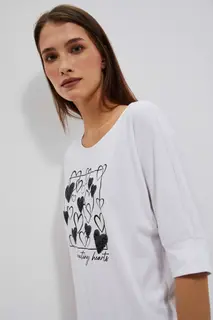 T-shirt z nadrukowanymi sercami biały