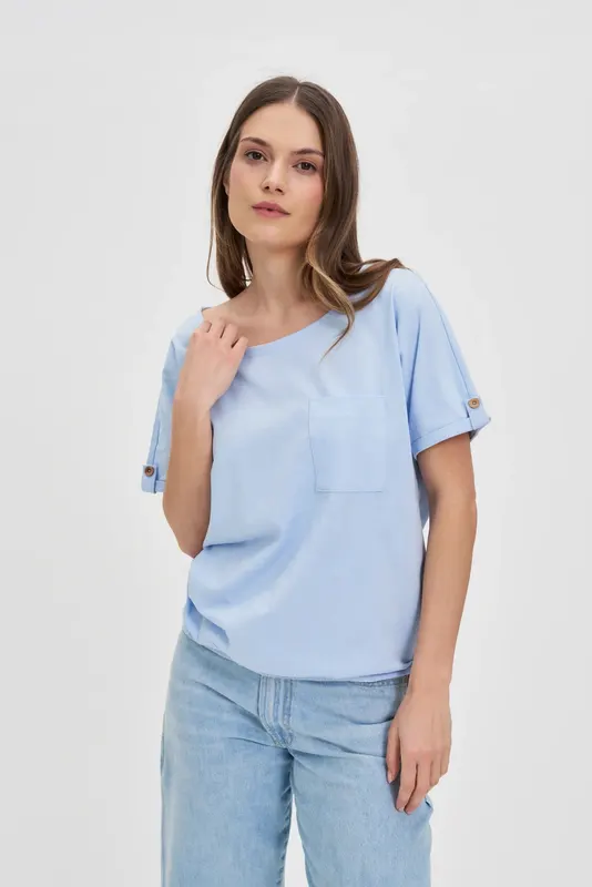 Bawełniany t-shirt z kieszonką błękitny