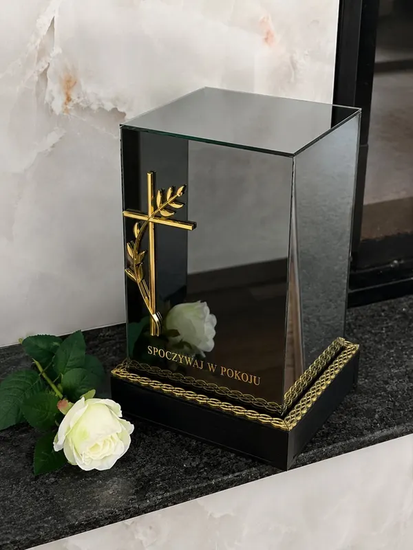 DUŻY ZNICZ SOLARNY PREMIUM 3D ZŁOTY 30cm LED FOTOWOLTAICZNY 4 PANELE 3 AKUMULATORY