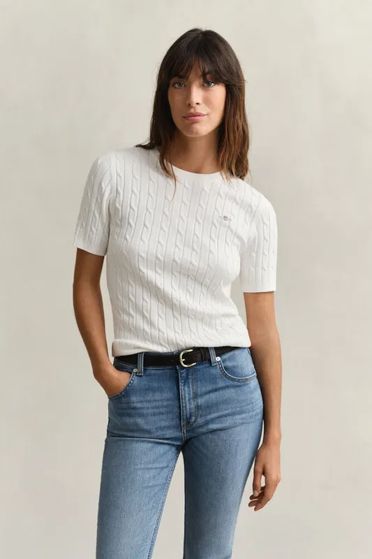 Gant Sweter Damski Z Okrągłym Kołnierzykiem I Krótkim Rękawem Slim Fit Biały