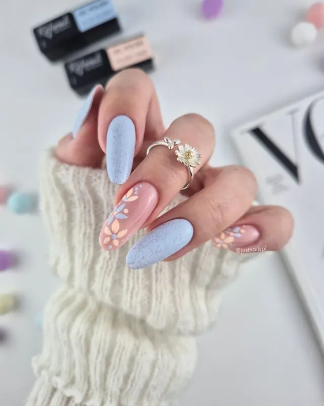 Pastelowe paznokcie i wiosenny manicure