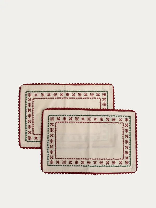 Maty stołowe CROSSY bawełniane z haftem krzyżykowym, zestaw 2 szt. 2*30x45cm